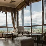 Otel Club Bor