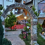Club Bor Otel 4*