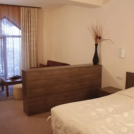 Club Bor Hotel